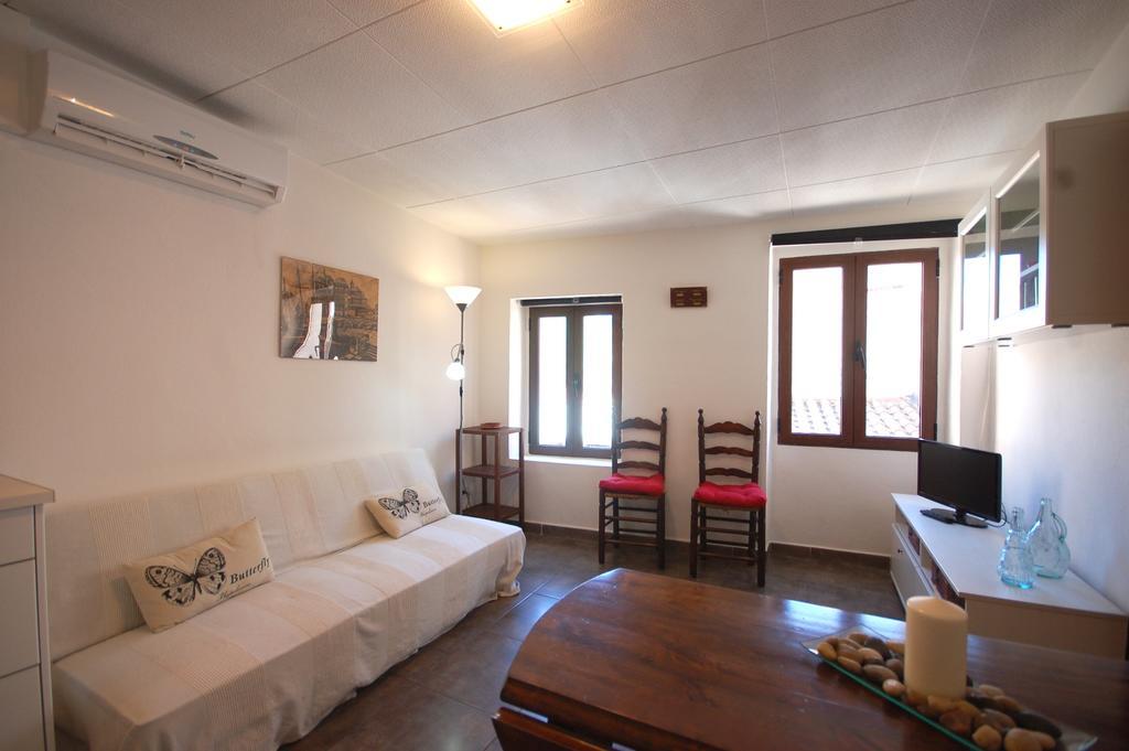 Lets Holidays Cozy Apartment 70 M. From The Beach In Tossa Tossa de Mar Zewnętrze zdjęcie